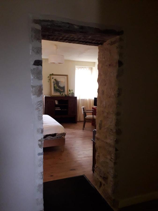 "Soleil Levant" - Stayhome - Appart 6 Quimper Bagian luar foto
